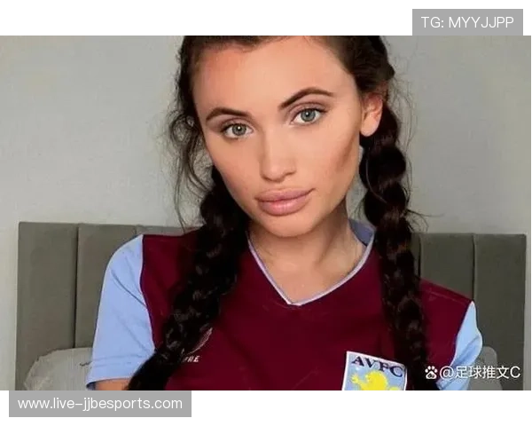 全球最具影响力的十大女足球明星排名及其成就解析