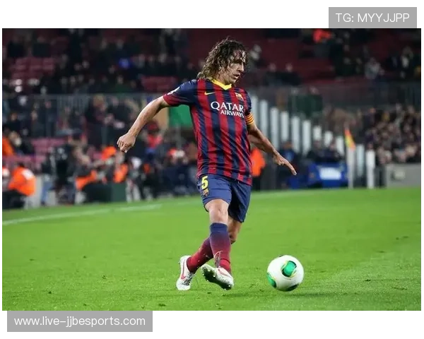 全球足球六大传奇球星盘点与荣耀时刻揭秘