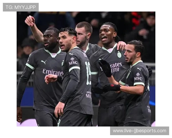 四号足球到底有多长解析球星在比赛中的关键表现与身材特点