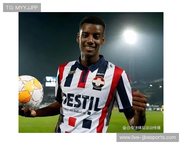 足球女球星25号是谁 解析她的比赛风采与球场背后的故事